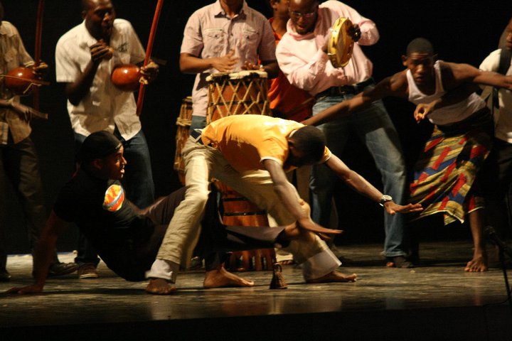 Roda com instrumentos